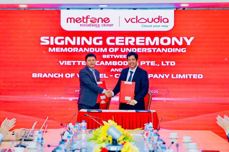 VCLOUDIA និង METFONE ចុះហត្ថលេខាផ្តល់ភាពជាដៃគូយុទ្ធសាស្រ្ត – បង្កើតប្រព័ន្ធអេកូស៊ីស្ទឹម Cloud កម្ពុជា